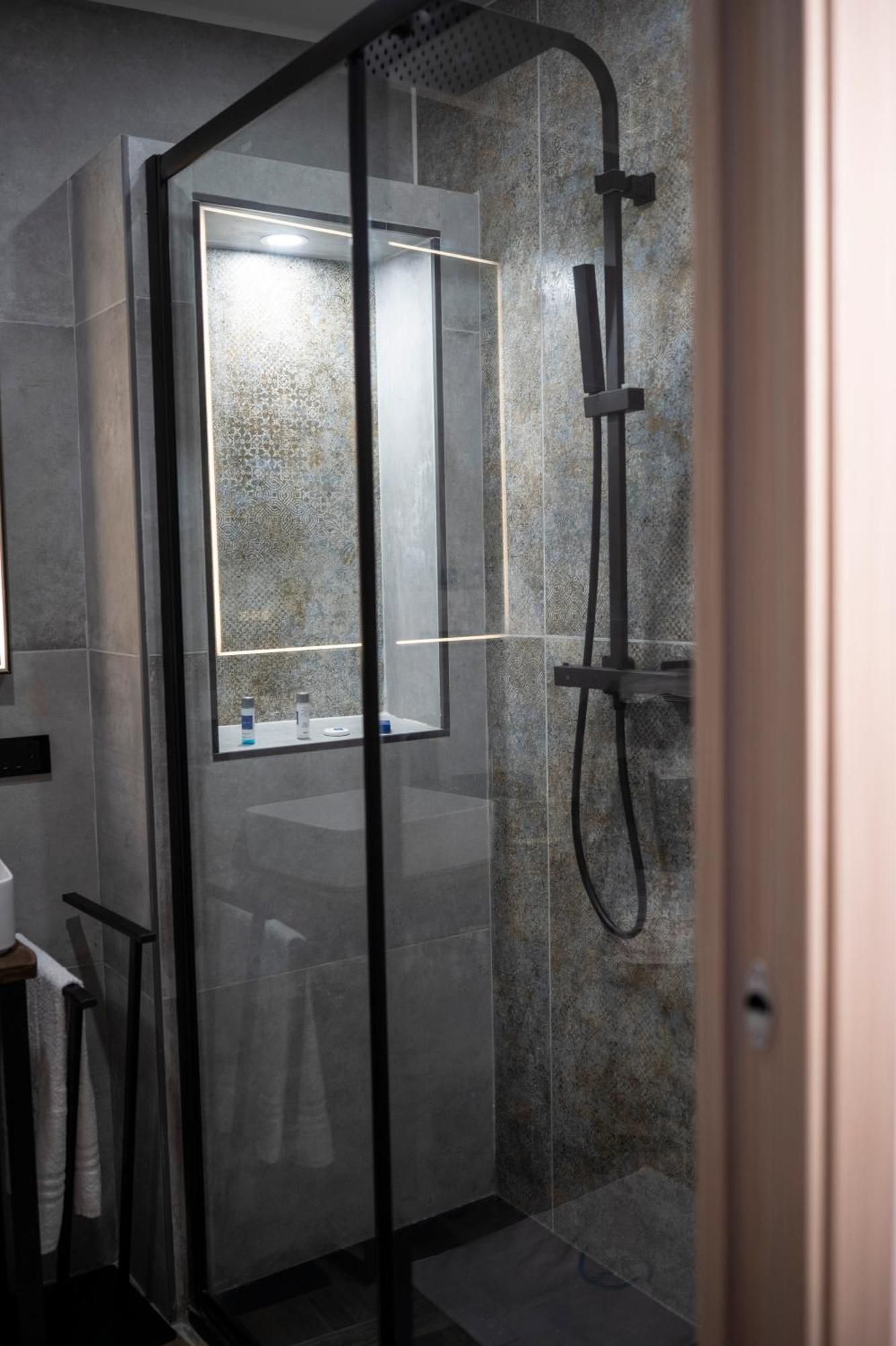 Anni Apartment 萨莱诺 外观 照片