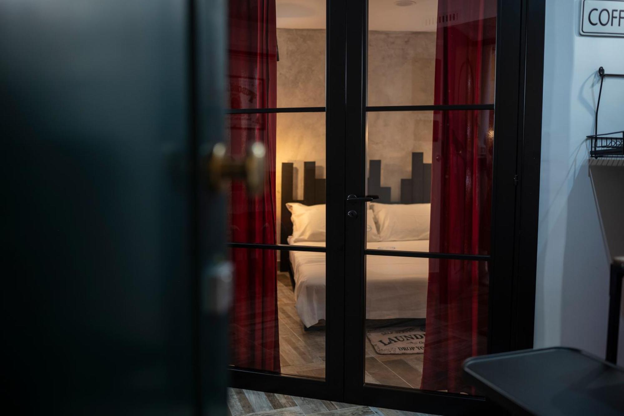 Anni Apartment 萨莱诺 外观 照片